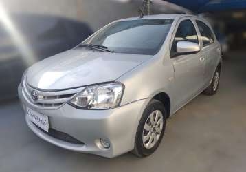 TOYOTA ETIOS