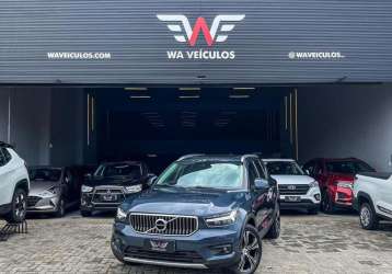 VOLVO XC 40