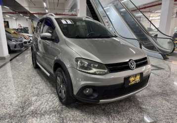 VOLKSWAGEN CROSSFOX