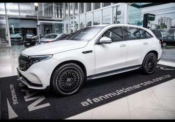 MERCEDES-BENZ EQC