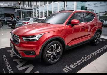 VOLVO XC 40