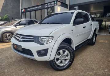 MITSUBISHI L200 TRITON