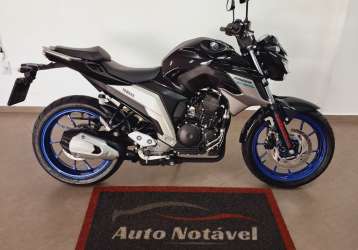 YAMAHA FZ25