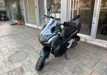 HONDA ADV