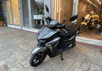 YAMAHA NEO