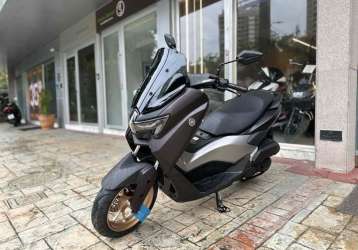 YAMAHA NMAX