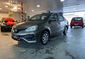 TOYOTA ETIOS