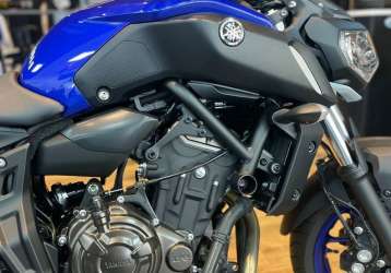 YAMAHA MT-07