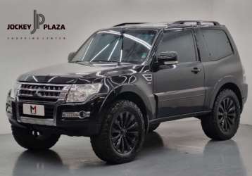 MITSUBISHI PAJERO FULL