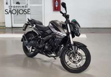 BAJAJ DOMINAR