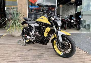 YAMAHA MT-07