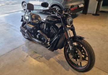 HARLEY-DAVIDSON V-ROD