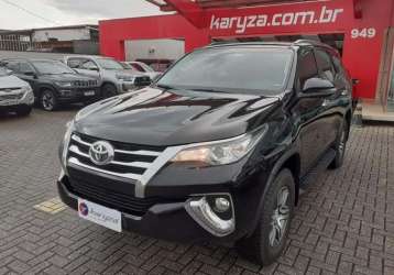 TOYOTA HILUX SW4