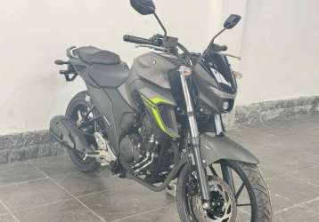 YAMAHA FAZER