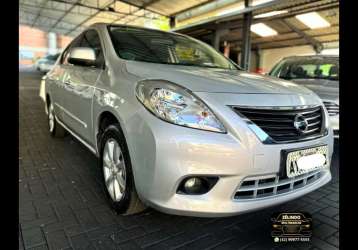 NISSAN VERSA