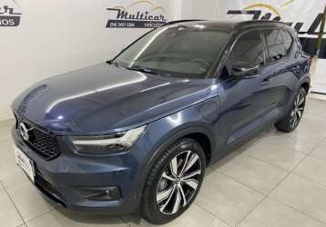 VOLVO XC 40