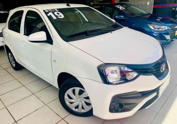 TOYOTA ETIOS