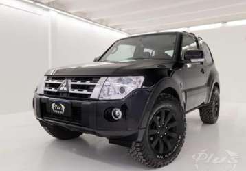 MITSUBISHI PAJERO FULL