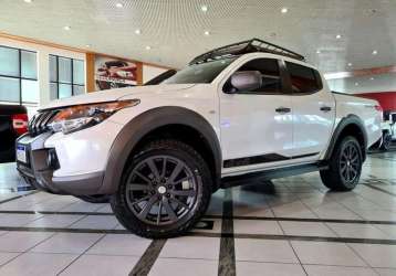 MITSUBISHI L200 TRITON SAVANA