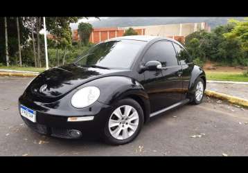 VOLKSWAGEN NEW BEETLE