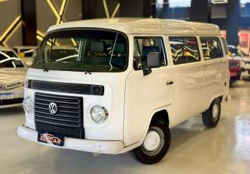 VOLKSWAGEN KOMBI