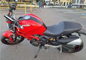 DUCATI MONSTER