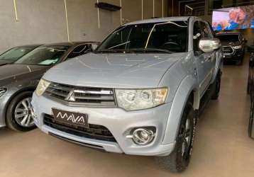 MITSUBISHI L200 TRITON