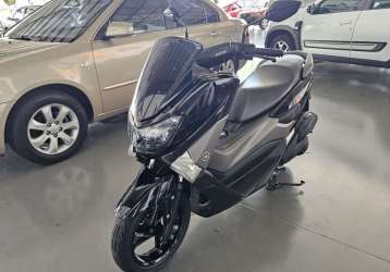 YAMAHA NMAX