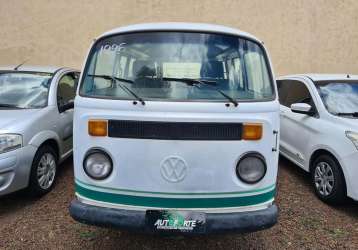 VOLKSWAGEN KOMBI