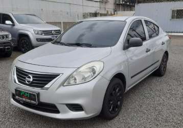 NISSAN VERSA