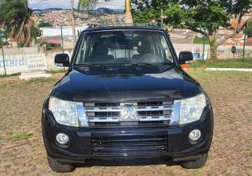 MITSUBISHI PAJERO FULL