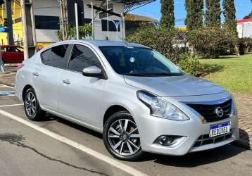 NISSAN VERSA