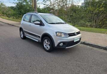 VOLKSWAGEN CROSSFOX