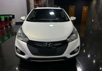 HYUNDAI HB20X