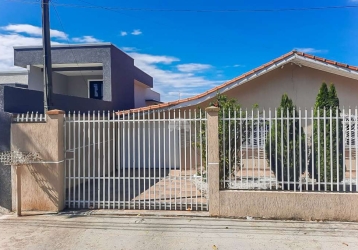 Casas à venda na Rua Canela na Fazenda Rio Grande | Chaves na Mão