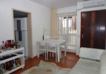 Apartamento 02 dormitórios - Av Medianeira