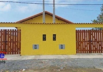 Casa no Balneário Gaivota em Itanhaém, São Paulo, 1,6 km do mar, em rua  calçada. R$ 250.000,00 