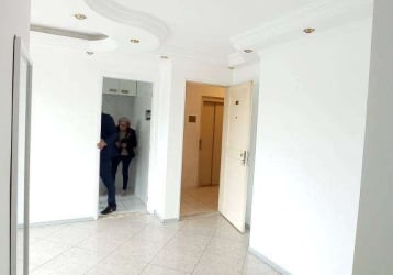 Apartamento na Avenida Marechal Fiuza de Castro, 521, Butantã em