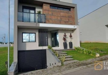 Casas com ar condicionado à venda em Santa Cândida, Curitiba, PR