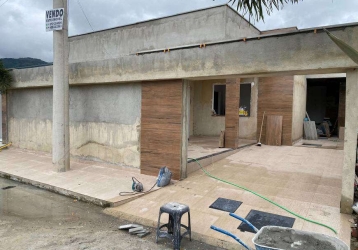 Casa com 2 dormitórios e 2 vagas no Jardim Orly – R$360.000,00