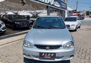 Chevrolet Corsa a partir de 2003 1.0 Sedan Classic Life 8v 4p