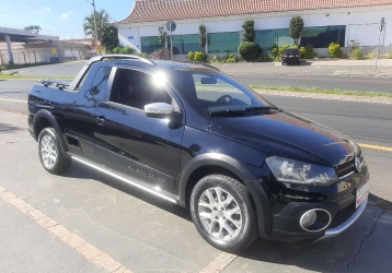 Comprar Picape Volkswagen Saveiro 1.6 G6 Cross Cabine Estendida Flex Preto  2014 em Ibitinga-SP