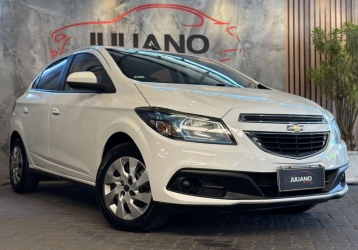 Chevrolet Onix 1.4 Mpfi Ltz Flex 4p em Novo Hamburgo