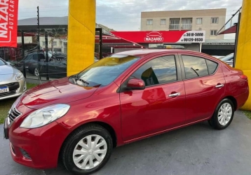 Nissan VERSA FLEX SL 1.6 16V 2014 em Paraná - SóCarrão