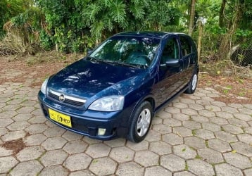 Chevrolet Corsa Sedan CLASSIC 2004 – Primo Multimarcas – Blumenau – SC