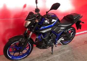 Moto vermelho-coração e preto-agressividade, Blue Chip