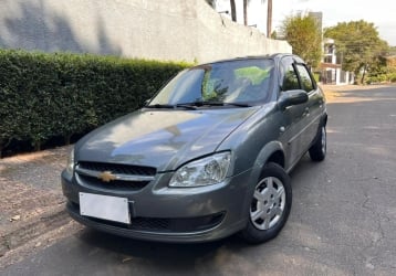 Chevrolet Classic à venda em Campinas - SP