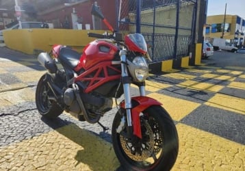 Moto mais cara do país é vendida pela DUCATI Campinas