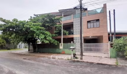Triplex para venda com 3 quartos em Matinhos