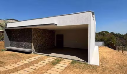 Casa com 3 dormitórios à venda, 180 m² por R$ 989.000,00 - Condomínio Vale Do Luar - Jaboticatubas/MG